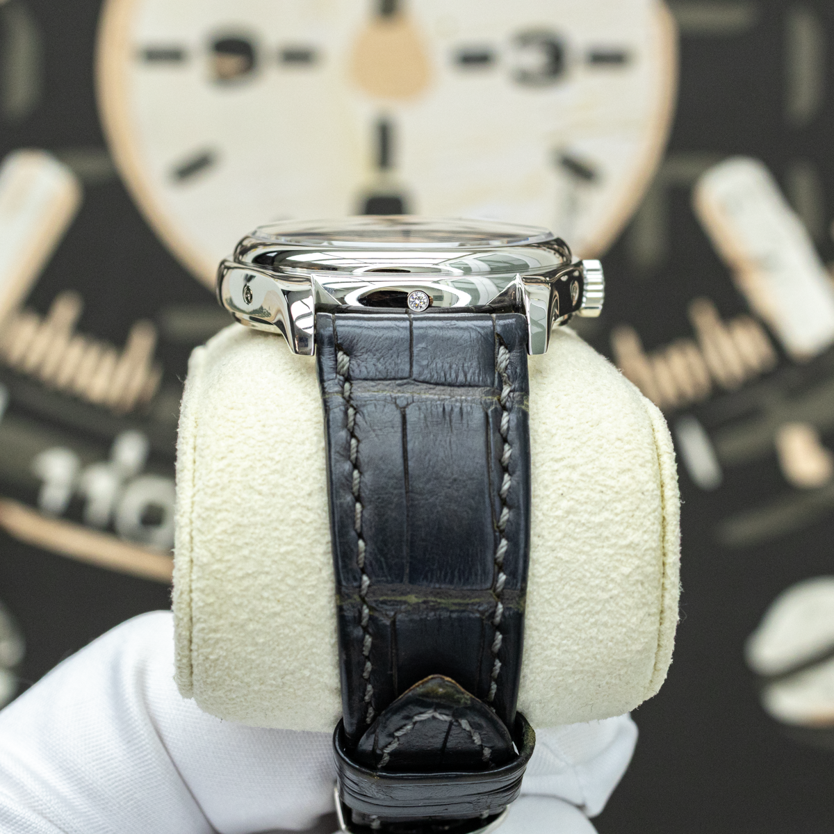 Patek Philippe Complications Annual Calendar 5146P 39mm Grey Dial Pre-Owned