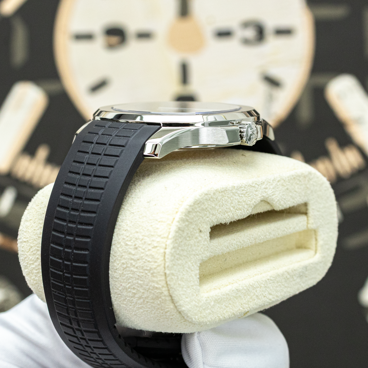 Patek Philippe Aquanaut 5167A 41mm Grey Dial