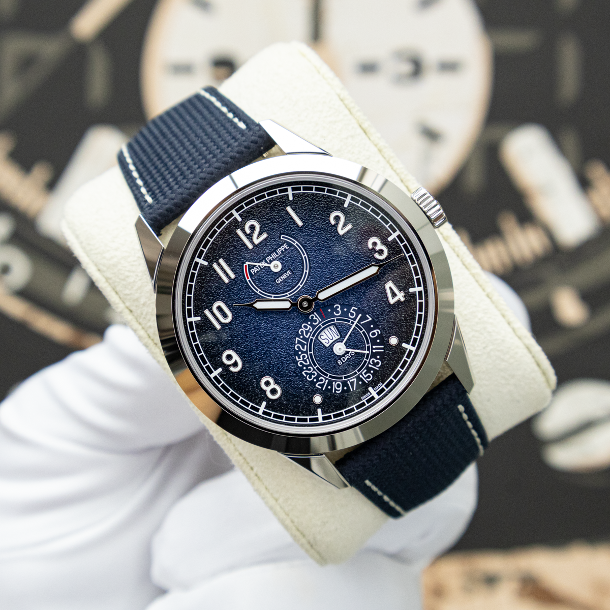 Patek Philippe 2026 Calatrava Instantaneous 8-Day 5328G 41mm Blue Dial