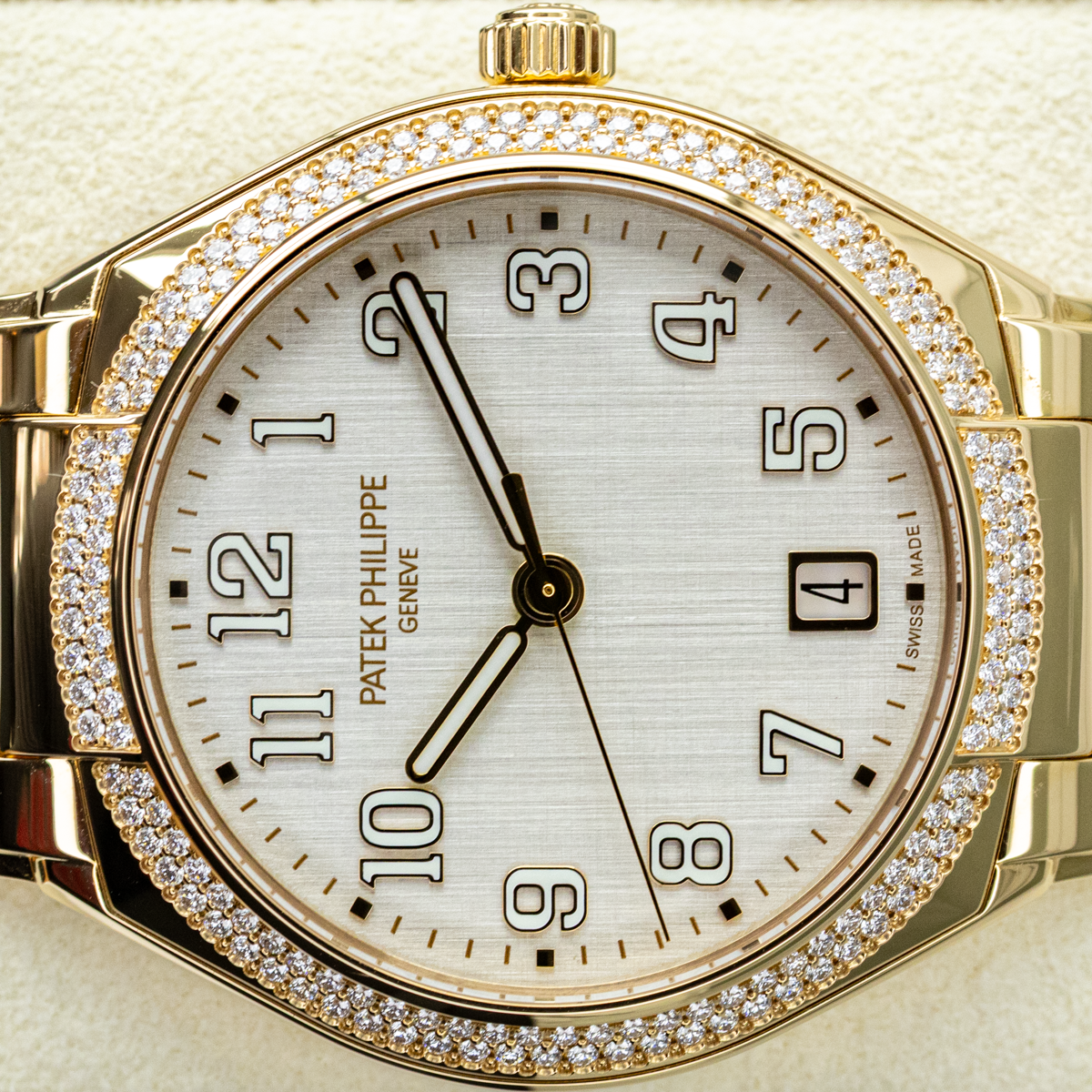 Patek Philippe Twenty-4 Round 7300/1200R 36mm Silver Dial
