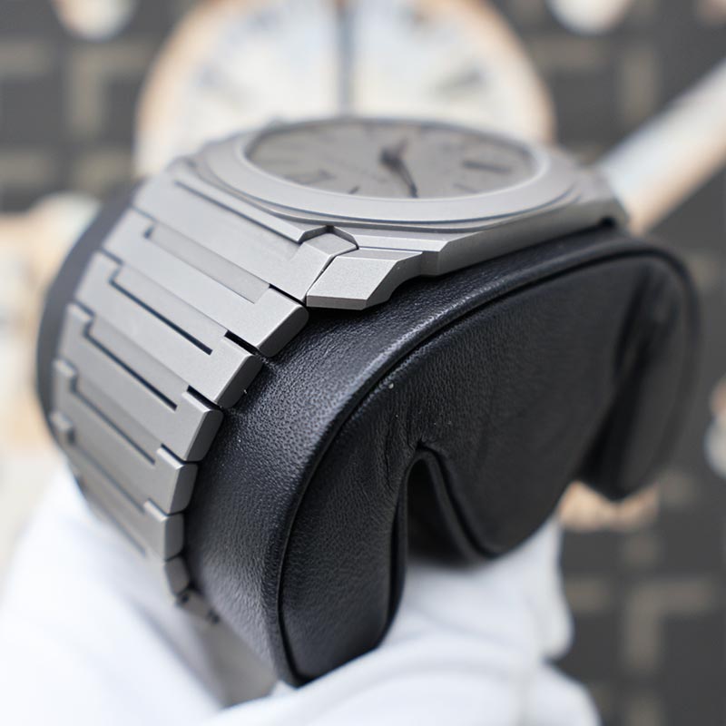 Bulgari Octo Finissimo Titanium 40mm Grey Dial 102713 Pre-Owned