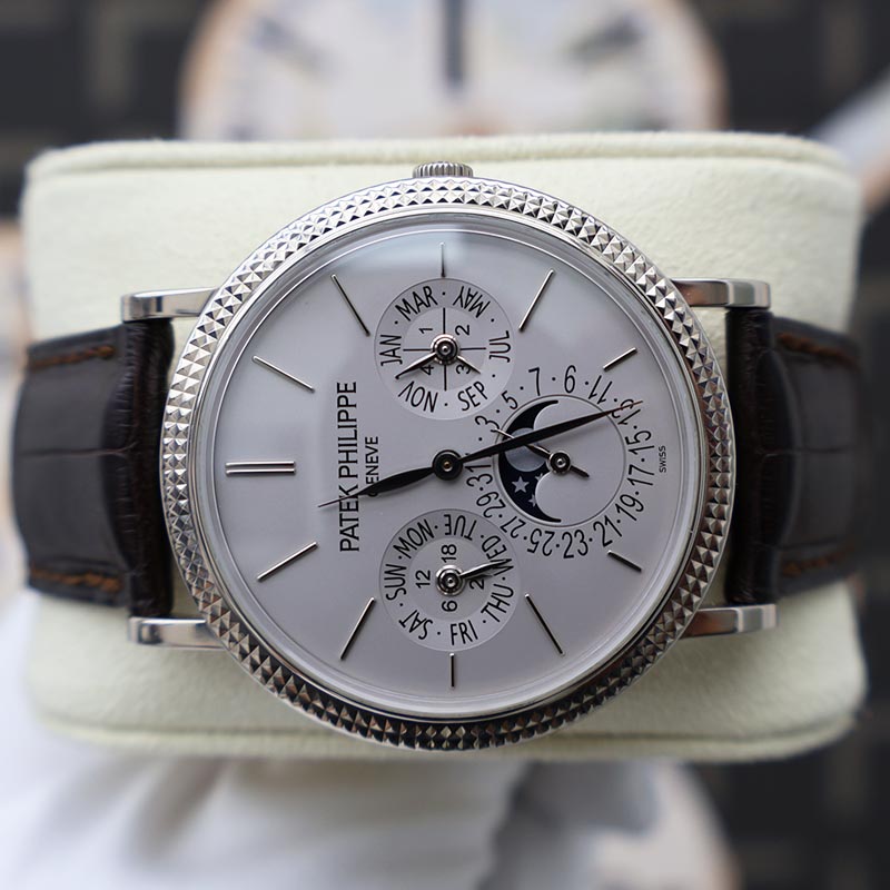 Patek Philippe Grand Complications Perpetual Calendar 38mm 5139G Silver Dial Pre-Owned