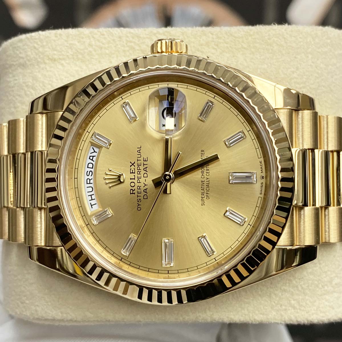 Rolex Day-Date 40mm 228238 Fluted Bezel Baguette Diamond Champagne Dial Pre-Owned