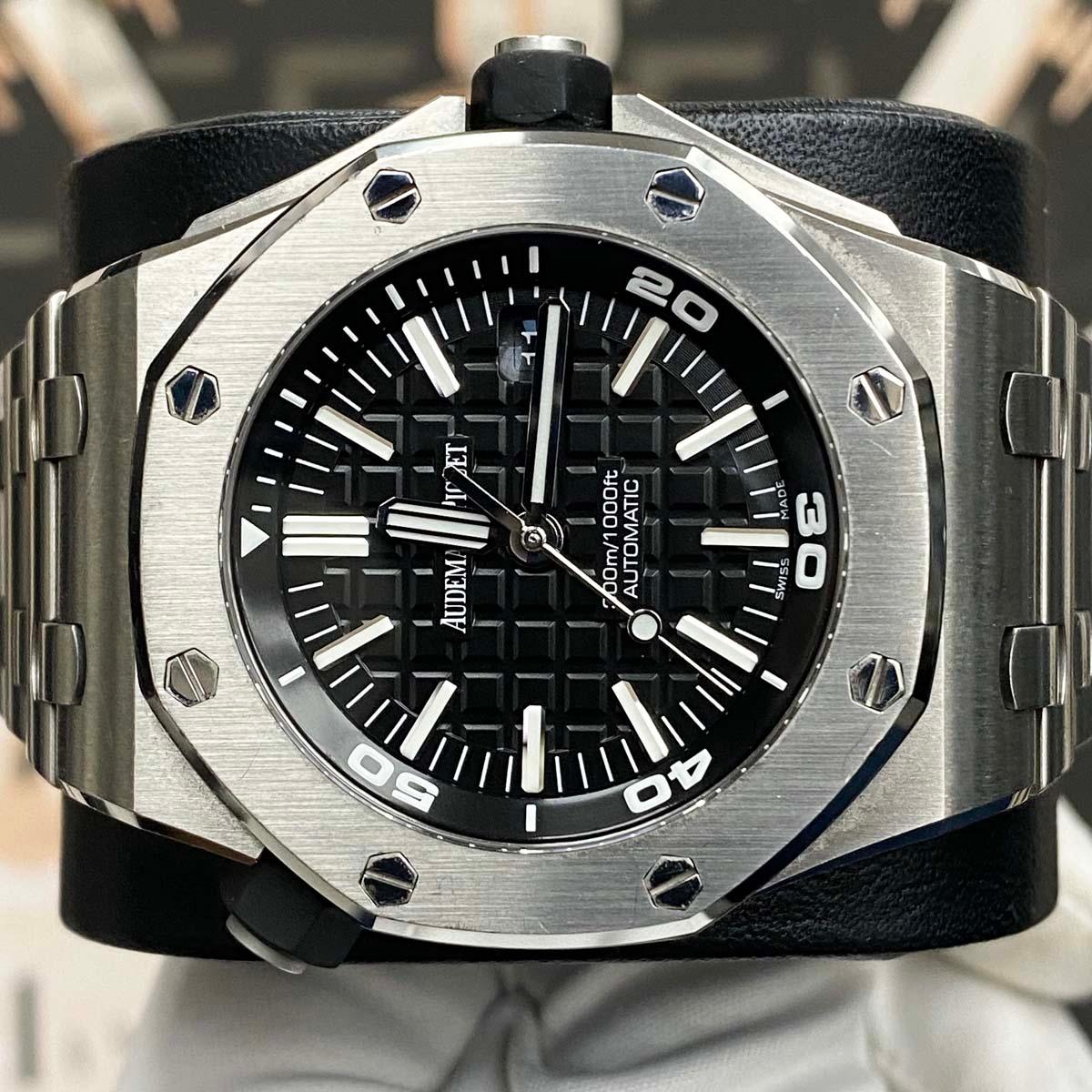 Audemars Piguet Royal Oak Offshore Diver 42mm 15710ST On Steel Bracelet Black Dial Pre-Owned - Gotham Trading 