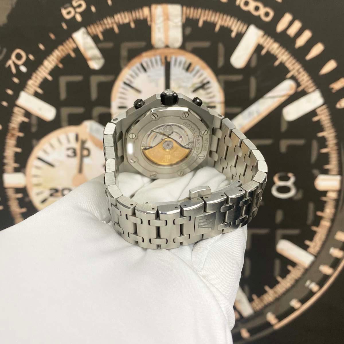 Audemars Piguet Royal Oak Offshore Chronograph On Steel Bracelet 42mm 26470ST Grey Dial Pre-Owned - Gotham Trading 