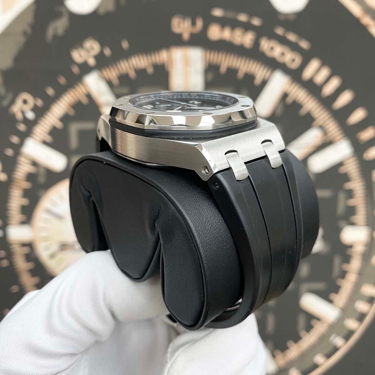 Audemars Piguet Royal Oak Offshore Chronograph 42mm 26170ST Black Dial Pre-Owned - Gotham Trading 