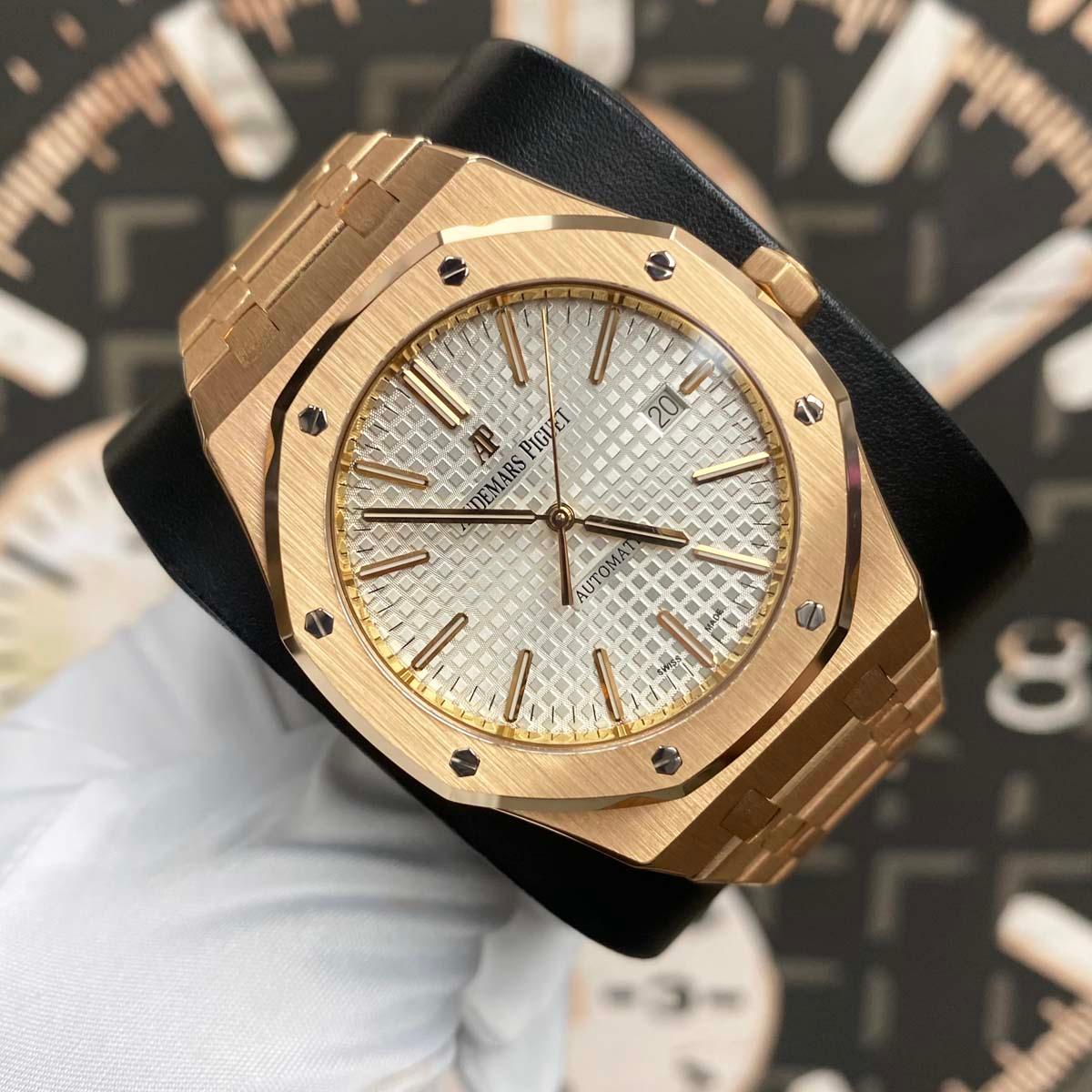 Audemars Piguet Royal Oak 41mm 15400OR.OO.1220OR.02 White Dial Pre-Owned - Gotham Trading 