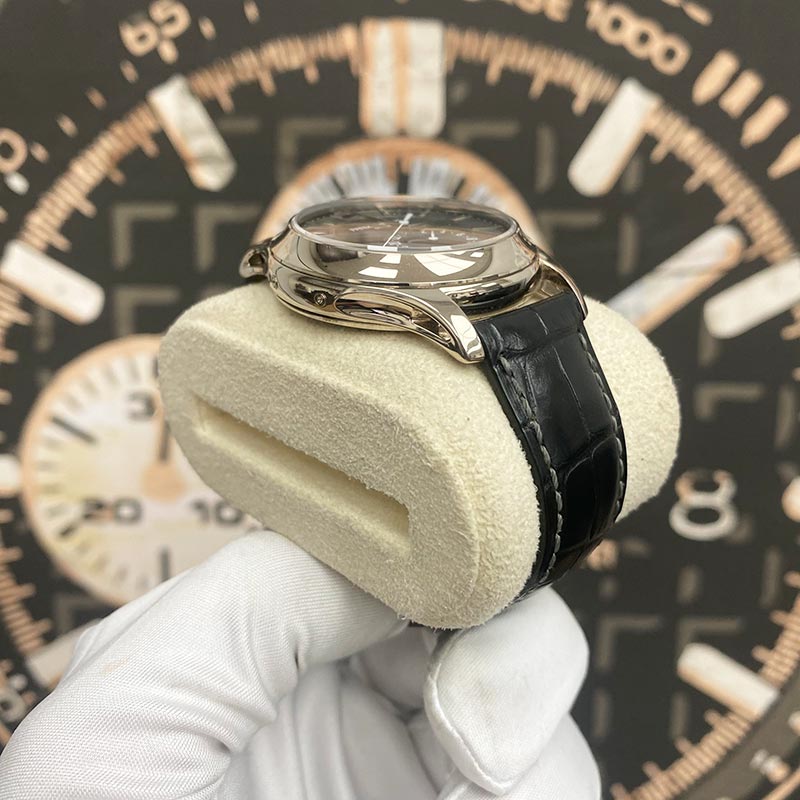 Patek Philippe Annual Calendar Complication 40mm 5205G-010 Black/Grey Dial Pre-Owned - Gotham Trading 