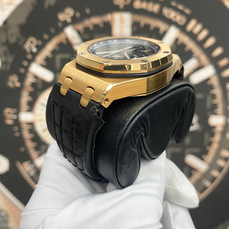 Audemars Piguet Limited Edition Ginza 7 Royal Oak Offshore 26180OR Black Dial Pre-Owned - Gotham Trading 