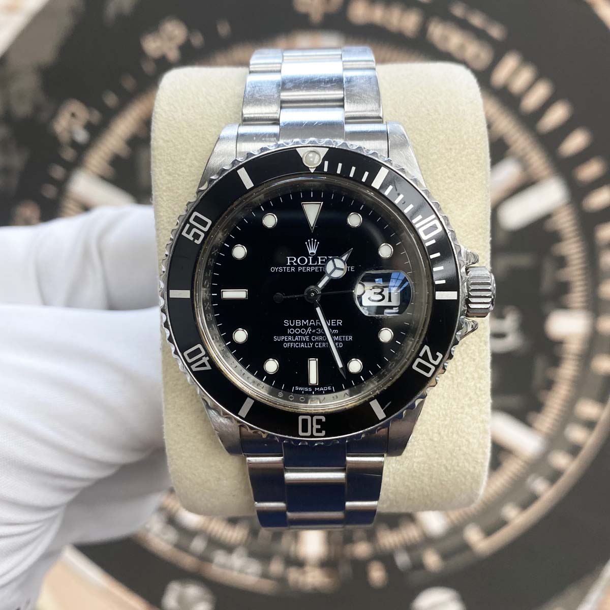 Rolex Submariner Date 40mm 16610 Black Dial Pre-Owned