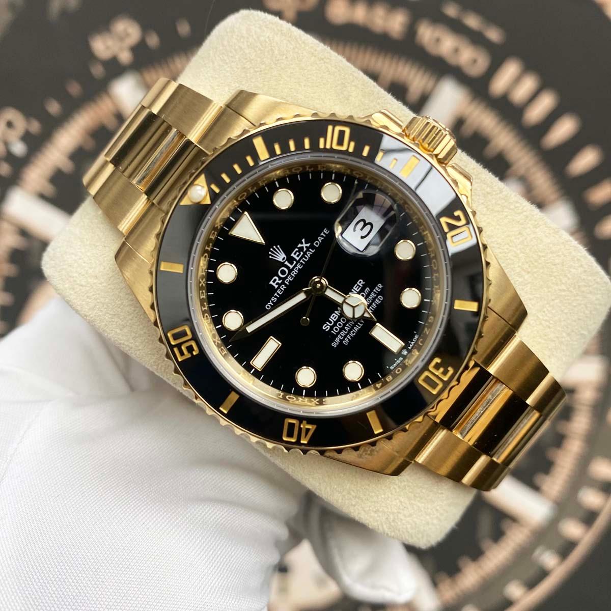 Rolex Submariner Date 41mm 126618LN Black Dial Pre-Owned - Gotham Trading 