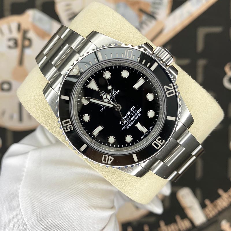 Rolex Submariner No Date 40mm 114060 Black Dial Pre-Owned