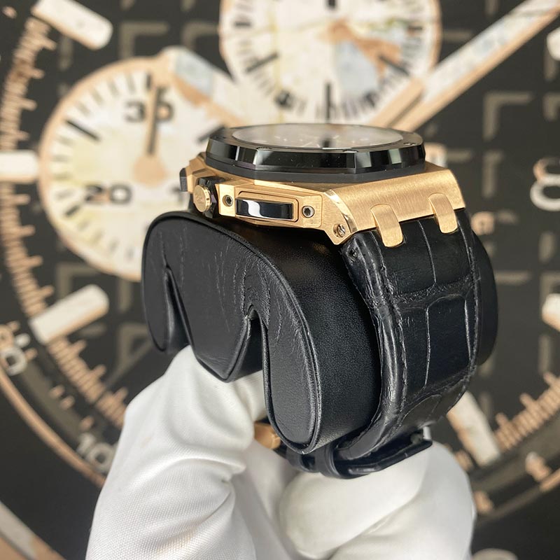 Audemars Piguet Royal Oak Offshore Chronograph 44mm 26401RO Black Dial On Leather Strap Pre-Owned