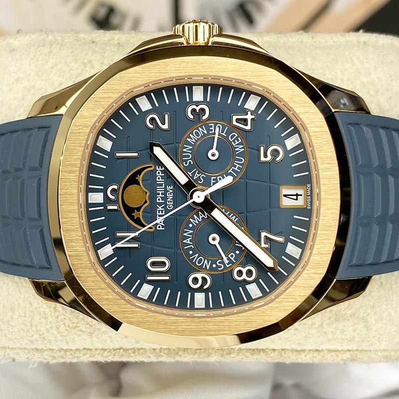 Patek Philippe Aquanaut 40mm 5261R-001 Blue-Gray Dial