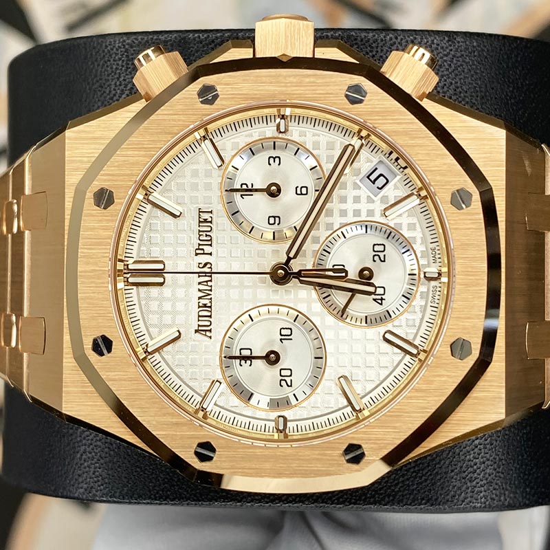 Audemars Piguet Royal Oak 41mm 26240OR.OO.1320OR.07 White Dial