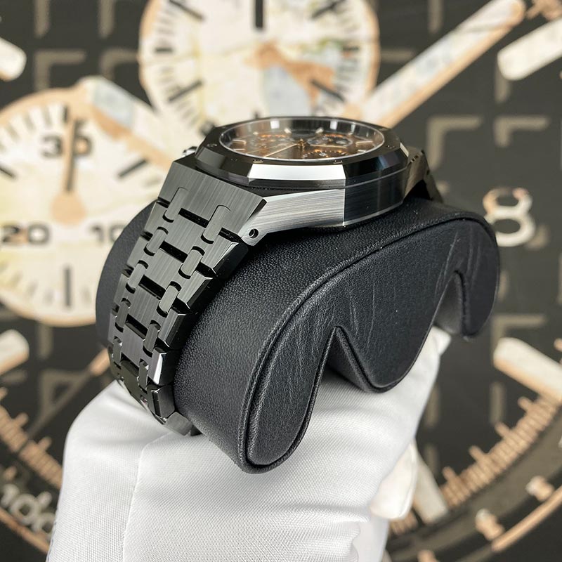 Audemars Piguet Royal Oak Self Winding Chronograph 41mm 26240CE.OO.1225CE.02 Black Dial