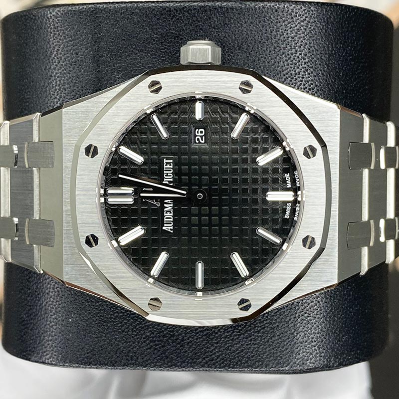 Audemars Piguet Royal Oak Quartz 33mm 67650ST Black Dial