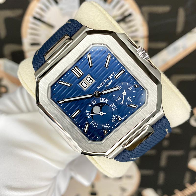 Patek Philippe Cubitus 45mm 5822P Blue Dial