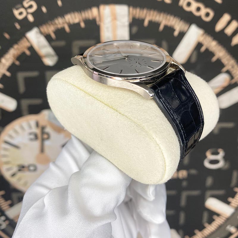 Patek Philippe Calatrava 37mm 5196G Silver Dial Pre-Owned