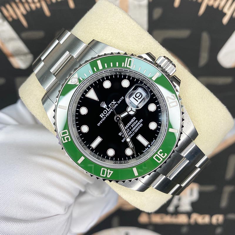 Rolex Submariner Date 41mm "Starbucks" 126610LV Black Dial FRESH DATE