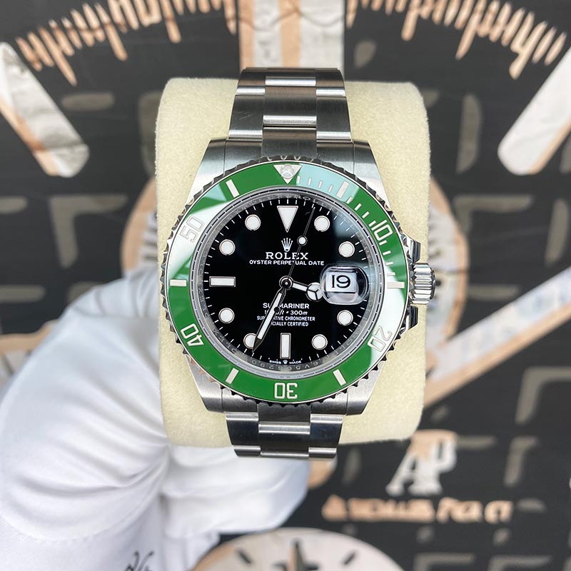 Rolex Submariner Date 41mm "Starbucks" 126610LV Black Dial FRESH DATE