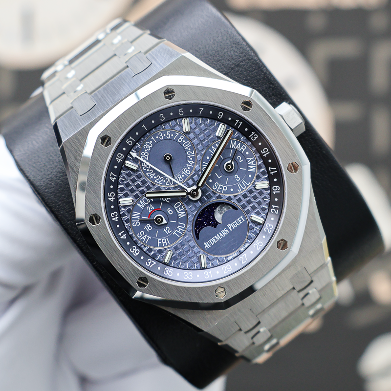 Audemars Piguet 2025 Royal Oak Perpetual Calendar 26674ST.OO.1320ST.01 41mm Blue Dial