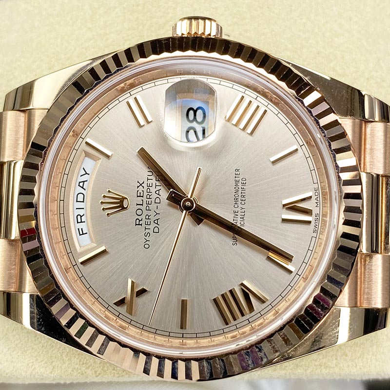 Rolex Day-Date 40 Presidential 228235 Fluted Bezel Sundust Dial