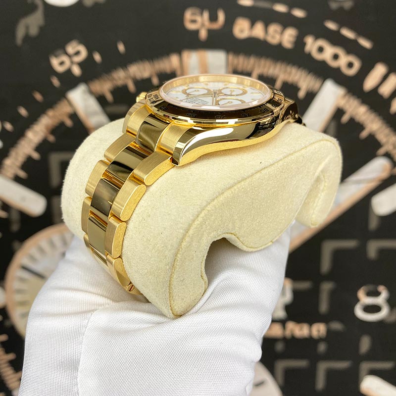 Rolex Cosmograph Daytona 126508 Yellow Gold White Dial
