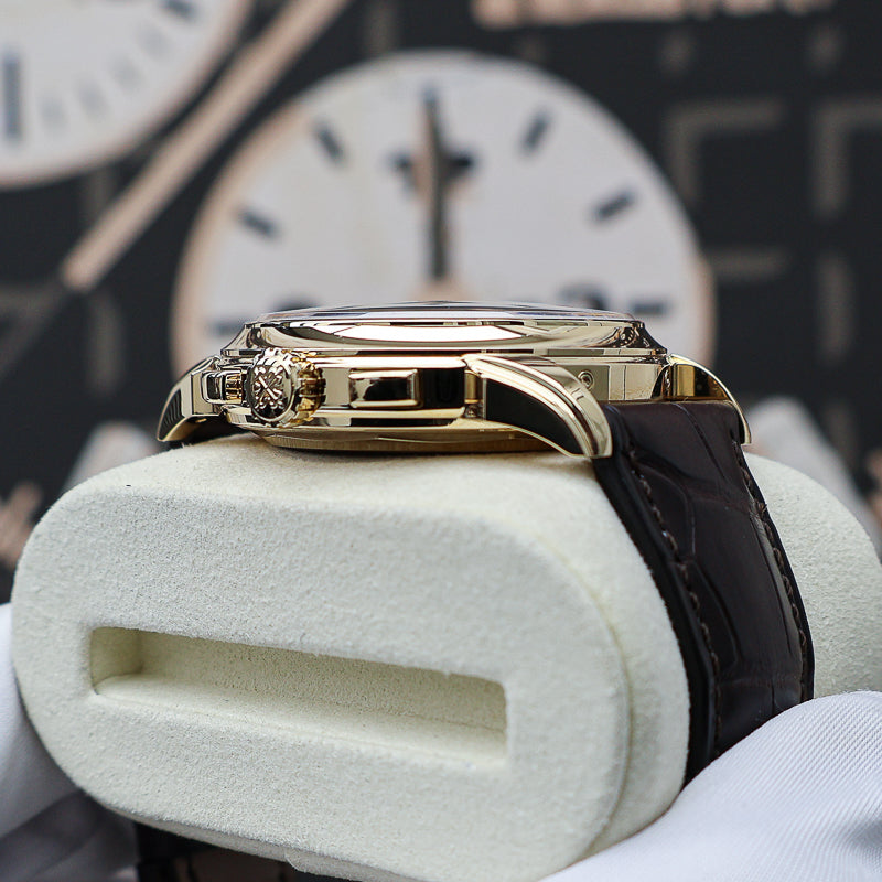 Patek Philippe Grand Complications Perpetual Calendar Chronograph 41mm 5270J Silver Dial