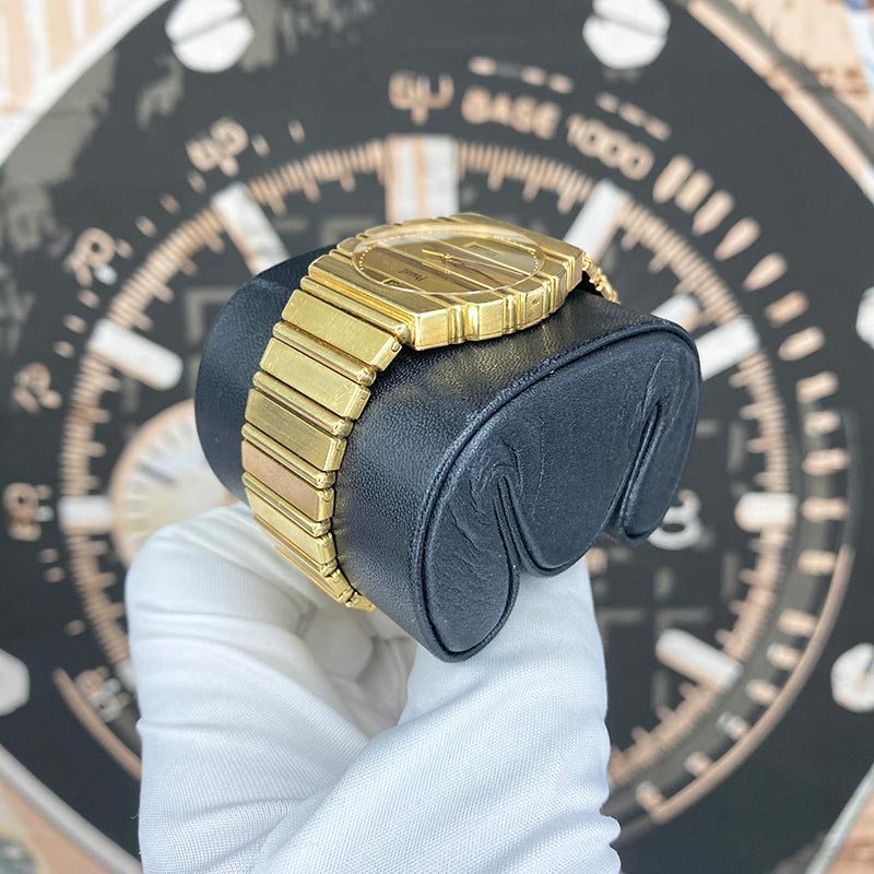 Piaget Polo Quartz Movement 31mm Yellow Gold 15562C701 Pre-Owned