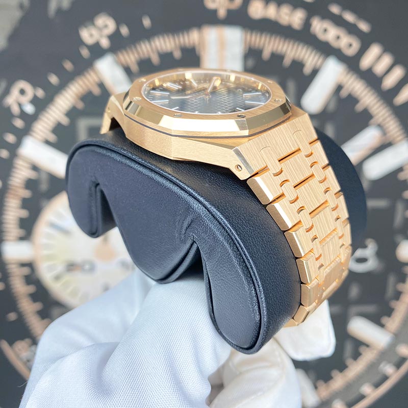Audemars Piguet Royal Oak Self Winding 41mm 15510OR.OO.1320OR.04 Black Dial