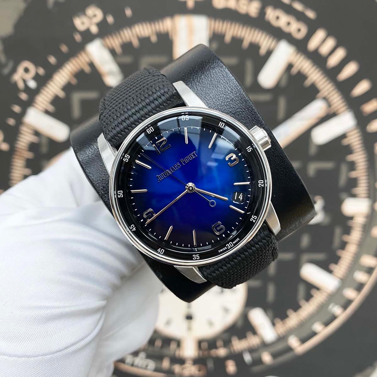 Audemars Piguet Code 11.59 Selfwinding 41mm 15210BC.OO.A002KB.01 Smoked Blue Dial Pre-Owned - Gotham Trading 