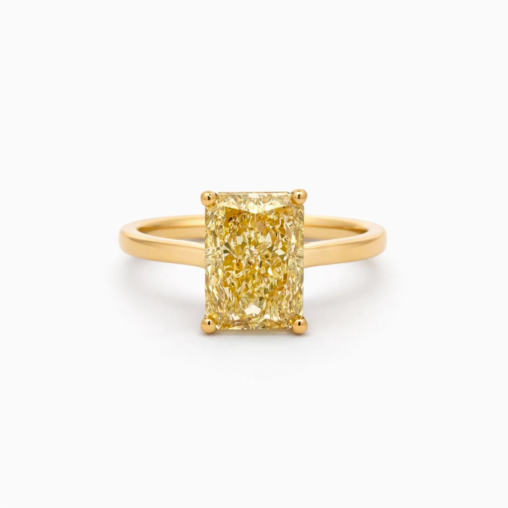 18K Y 4.25CT SI1 Radiant Vivid Yellow Lab Diamond 4.6G