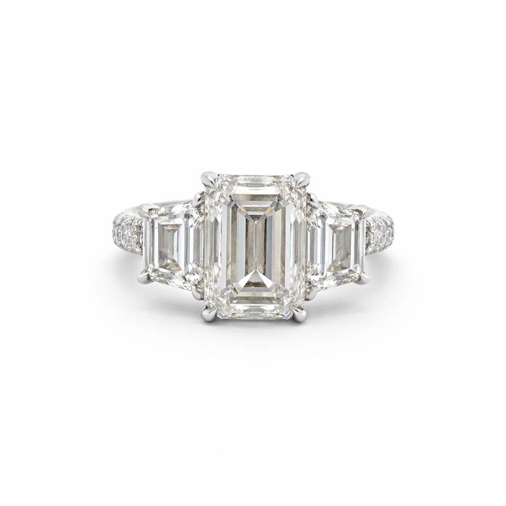 Platinum 3.8Ct LGD 0.75Ct (ea) F VS1 Trap Dia sides 0.60Ct Nrl Dia Band 3D Setting Ring 7.5gr