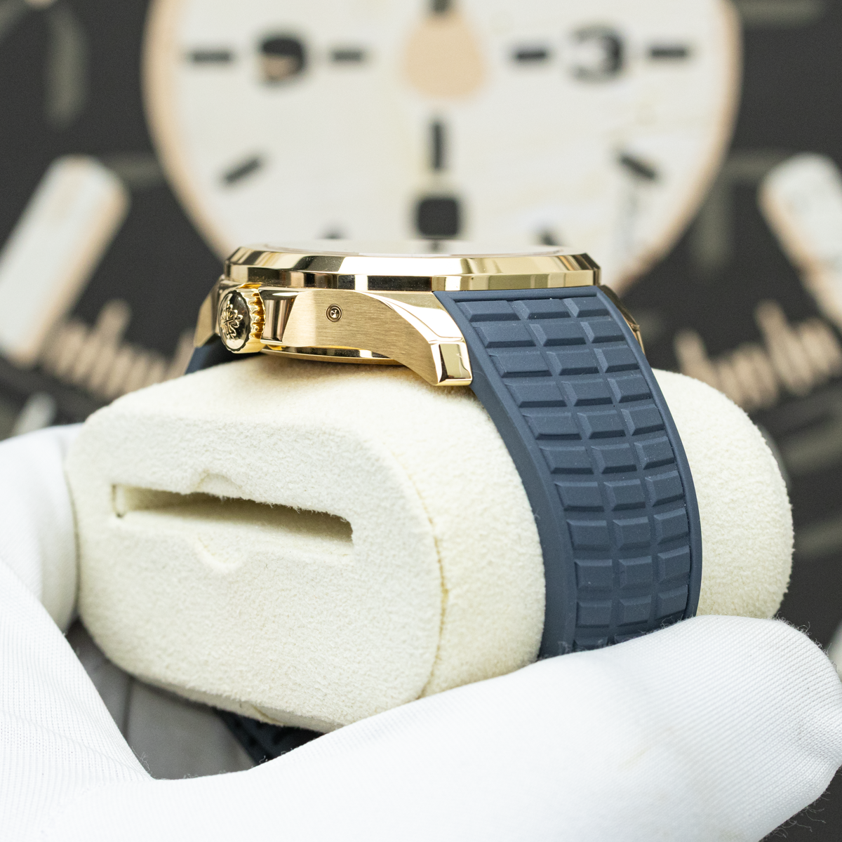 Patek Philippe Aquanaut Luce Annual Calendar 5261R 40mm Blue-Grey Dial