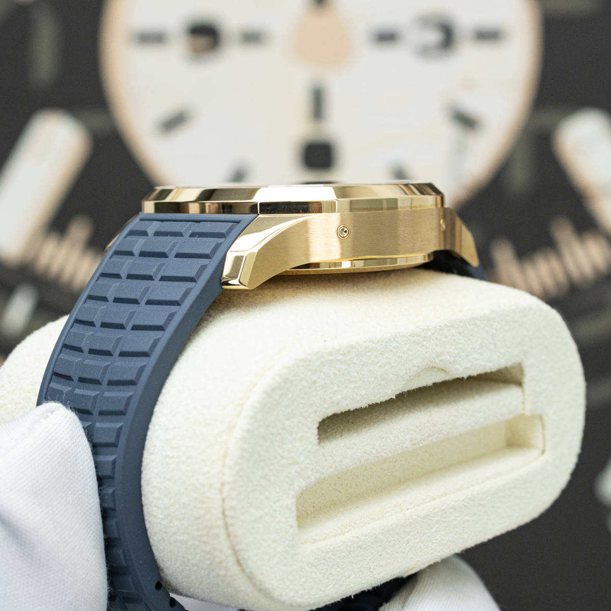 Patek Philippe Aquanaut Luce Annual Calendar 5261R 40mm Blue-Grey Dial