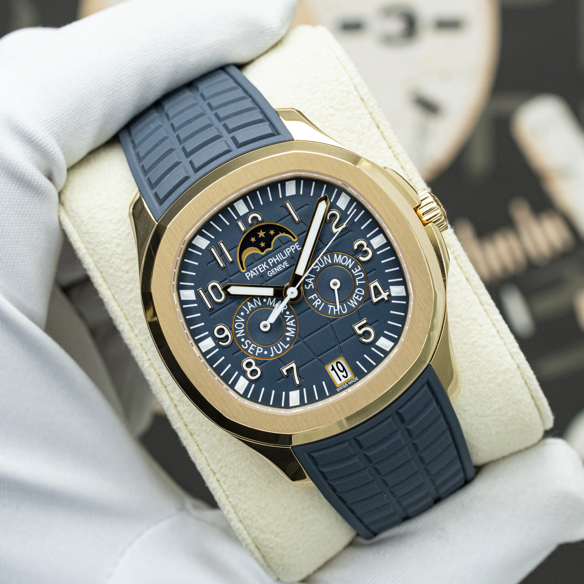 Patek Philippe Aquanaut Luce Annual Calendar 5261R 40mm Blue-Grey Dial