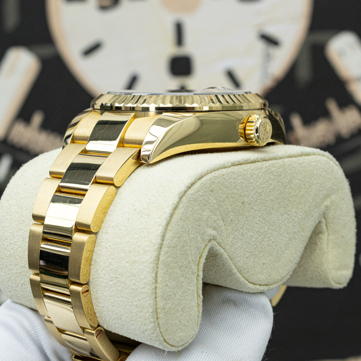 Rolex Sky-Dweller 326938 42mm Champagne Dial Pre-Owned