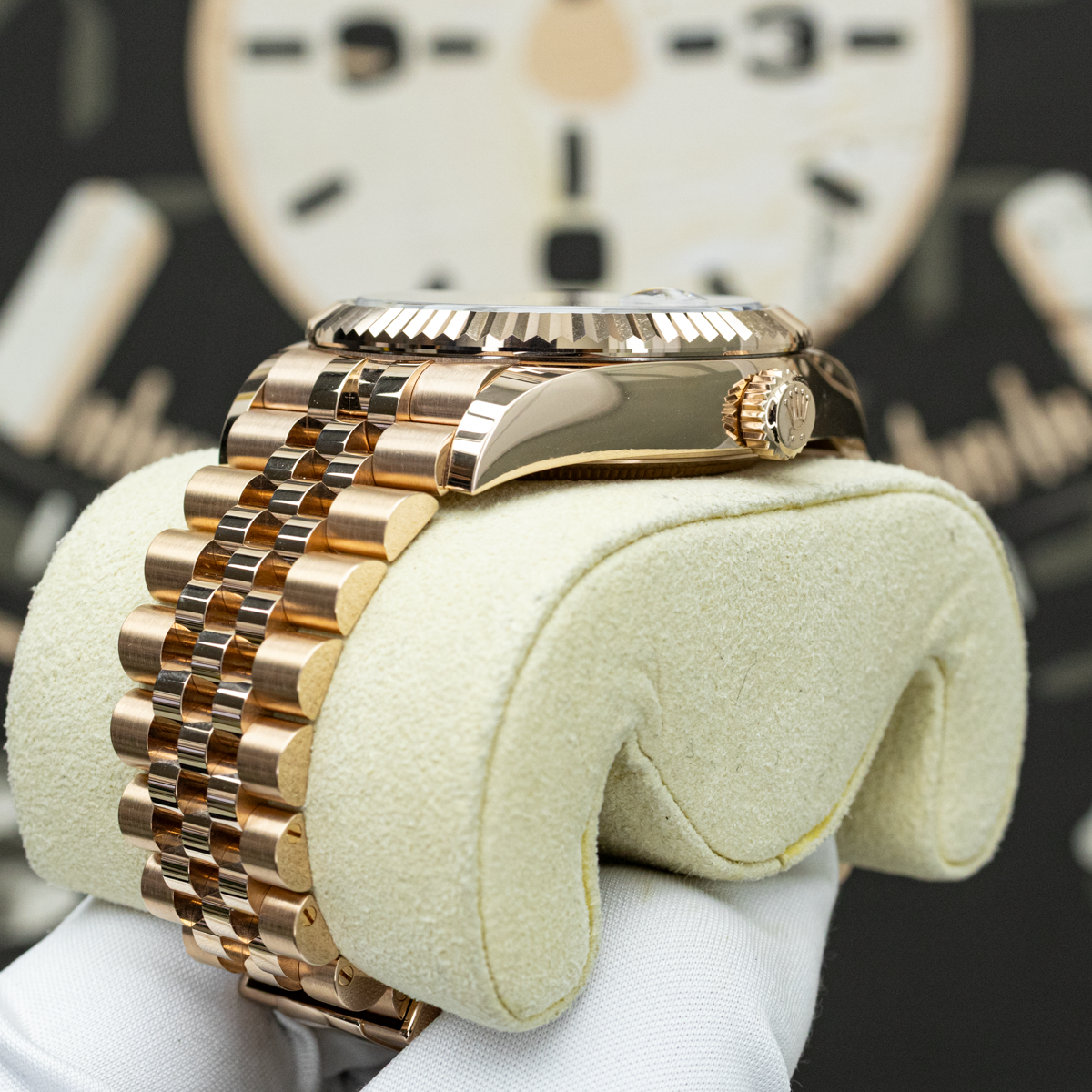 Rolex Sky-Dweller 336935 42mm White Dial