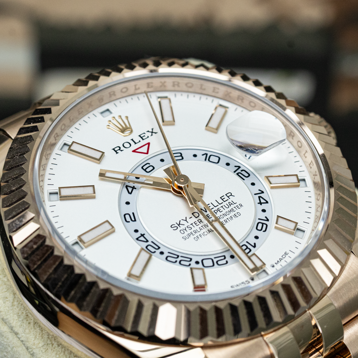 Rolex Sky-Dweller 336935 42mm White Dial