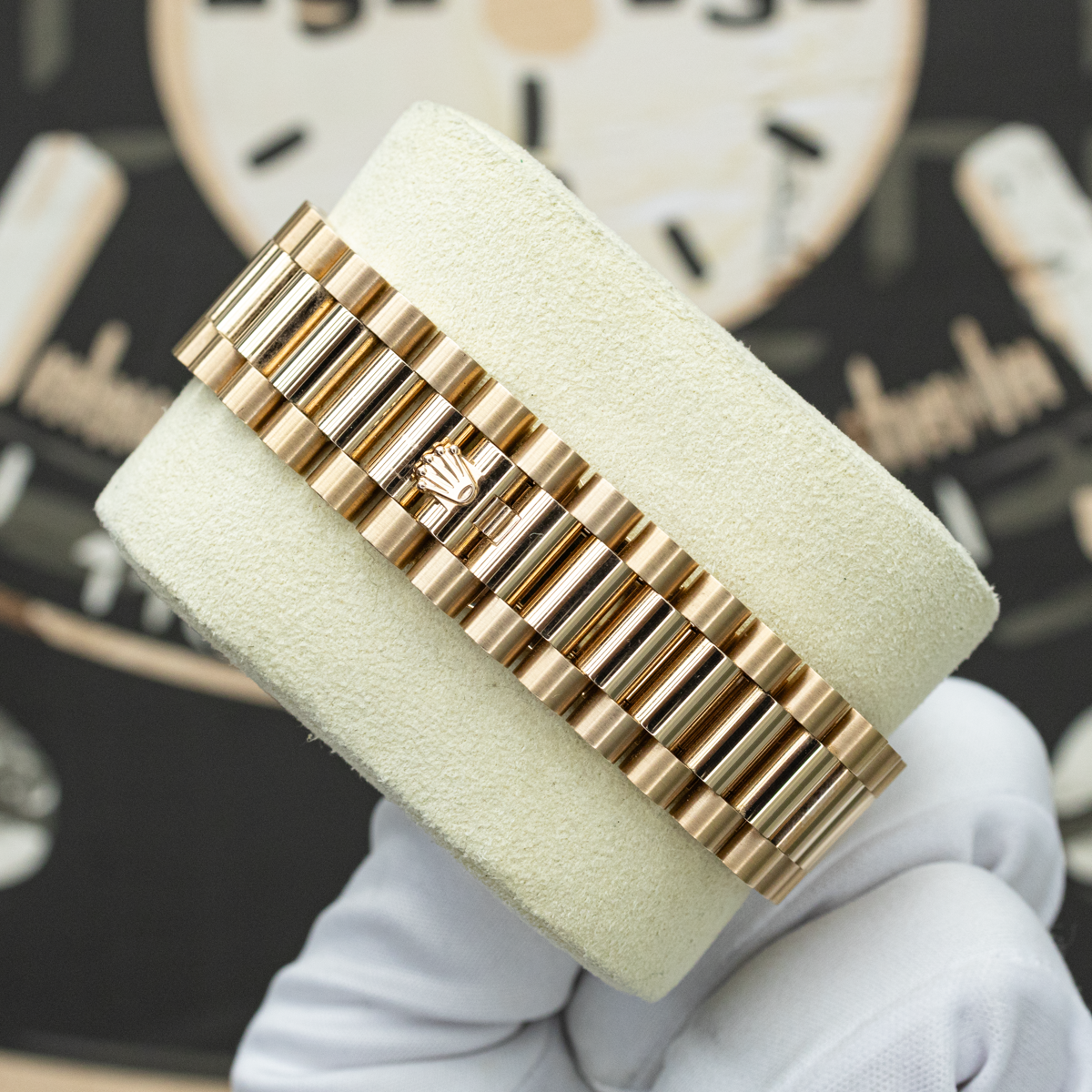 Rolex Day-Date 228235 40mm Sundust Dial