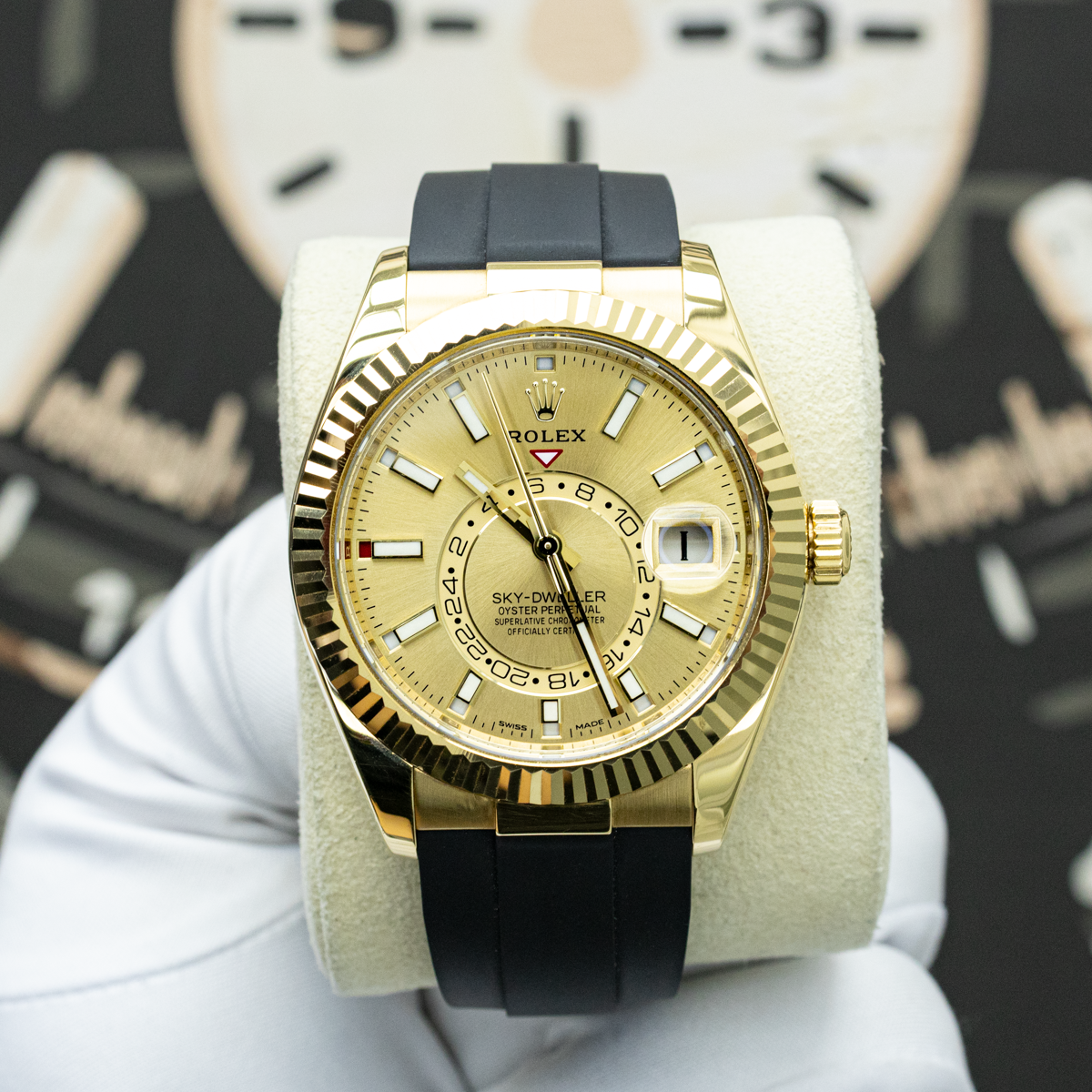 Rolex Sky-Dweller 326238 42mm Champagne Dial Pre-Owned