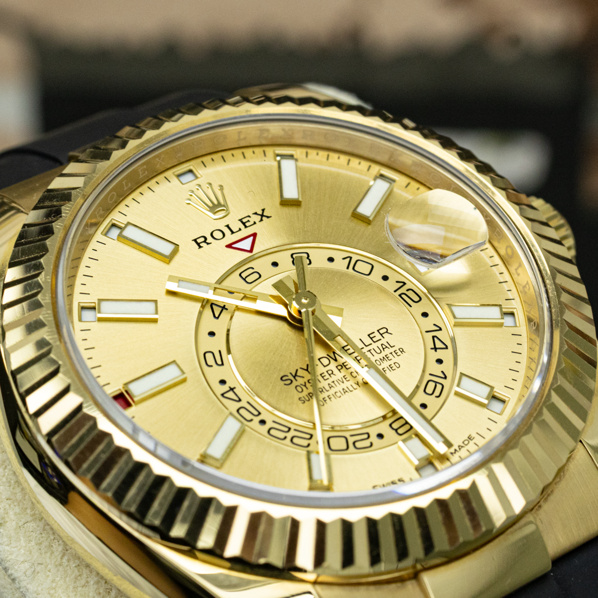 Rolex Sky-Dweller 326238 42mm Champagne Dial Pre-Owned