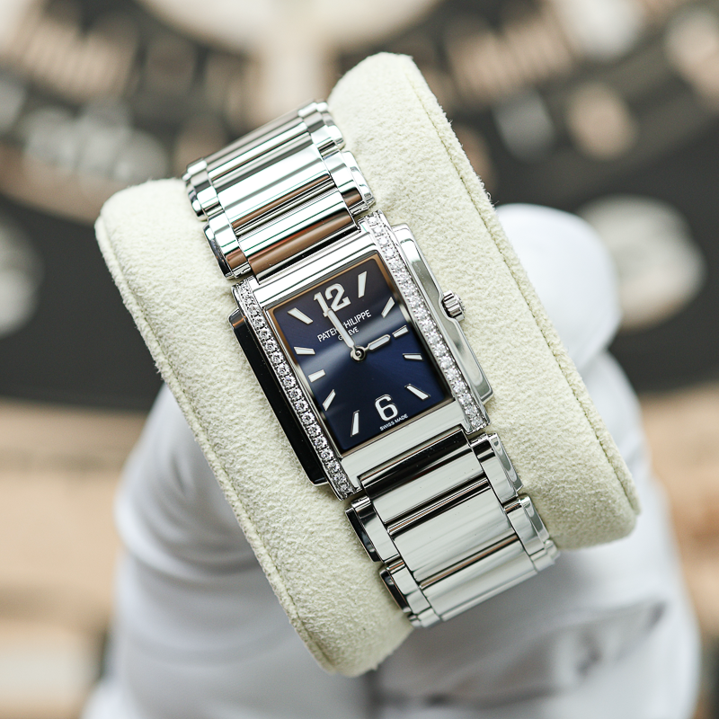 Patek Philippe Twenty-4 Quartz 4910/1200A-001 25mm Blue Dial