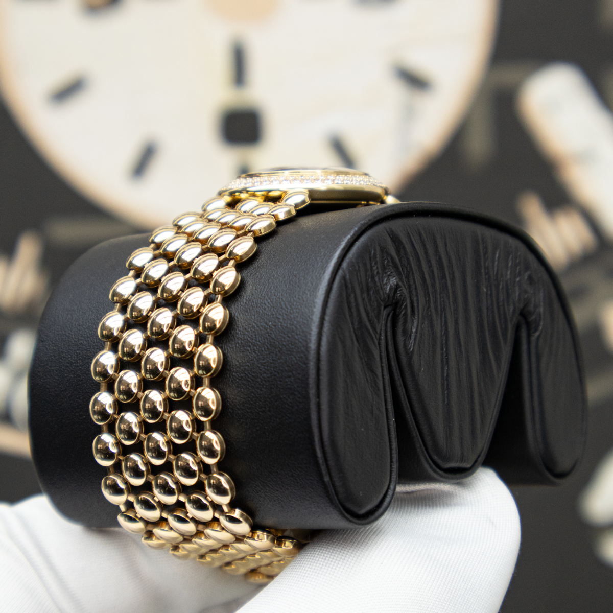 Cartier Ballon Blanc WE902057 24mm Silver Dial Pre-Owned